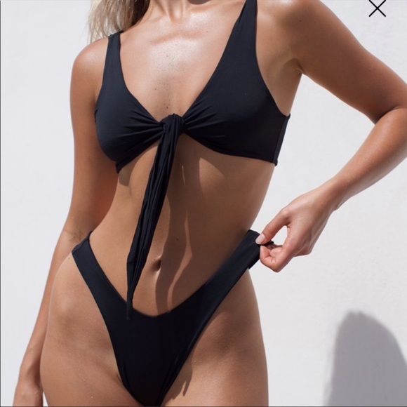 437 Other - 437 Kenzie bikini top